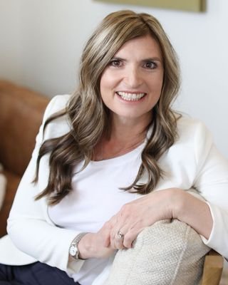 Erin Butters profile image